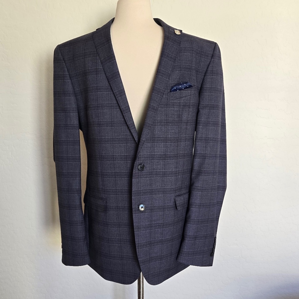 Nick Graham Mens Modern Fit Suit